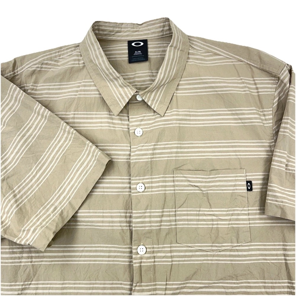 Oakley Shirt Men XL Tan Brown Striped Button Up Dress Camp Outdoors Pocket Adult